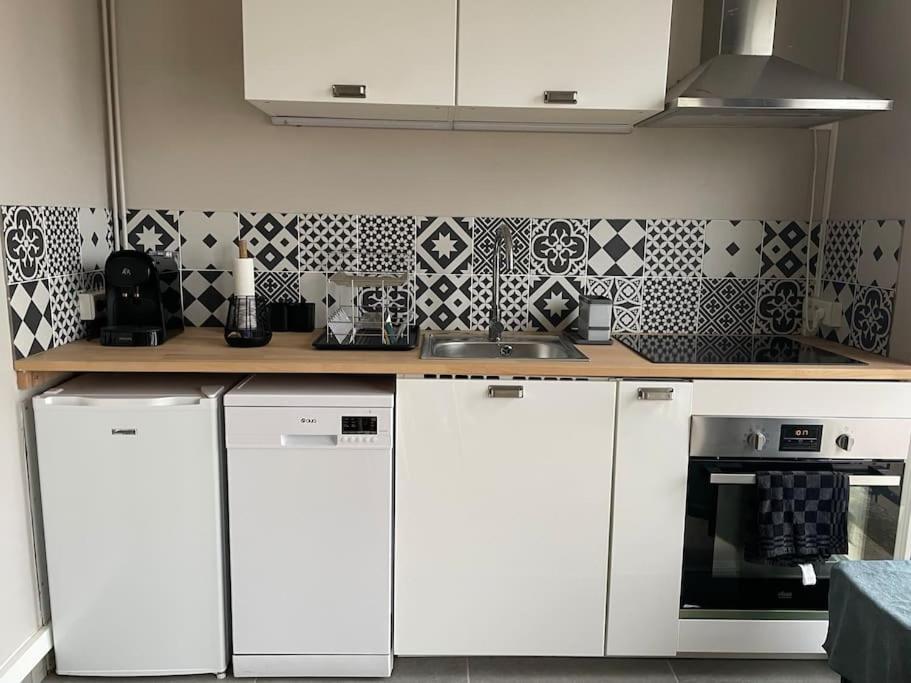 Appartement Urbain A Deux Pas De La Plage Le Havre Buitenkant foto